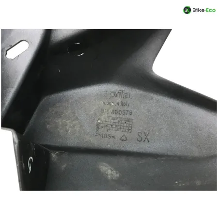 cache carenage face avant gauche APRILIA ETV 1000 2001-2003 CAPONORD