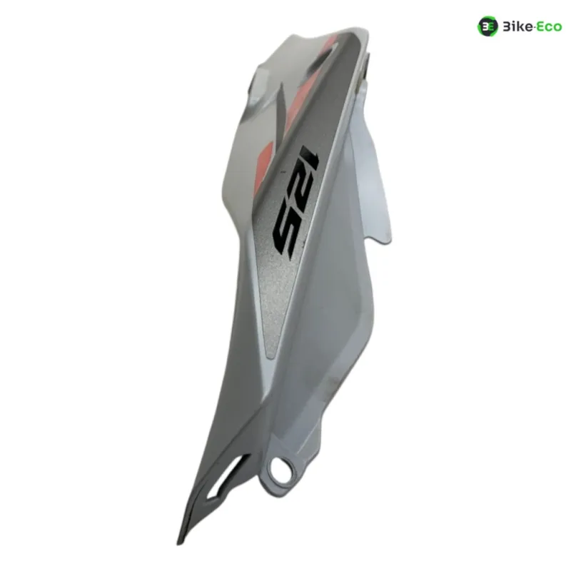 Cache carenage coque arriere gauche APRILIA TUONO 125 2021-2024