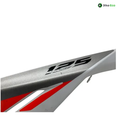 Cache carenage coque arriere gauche APRILIA TUONO 125 2021-2024