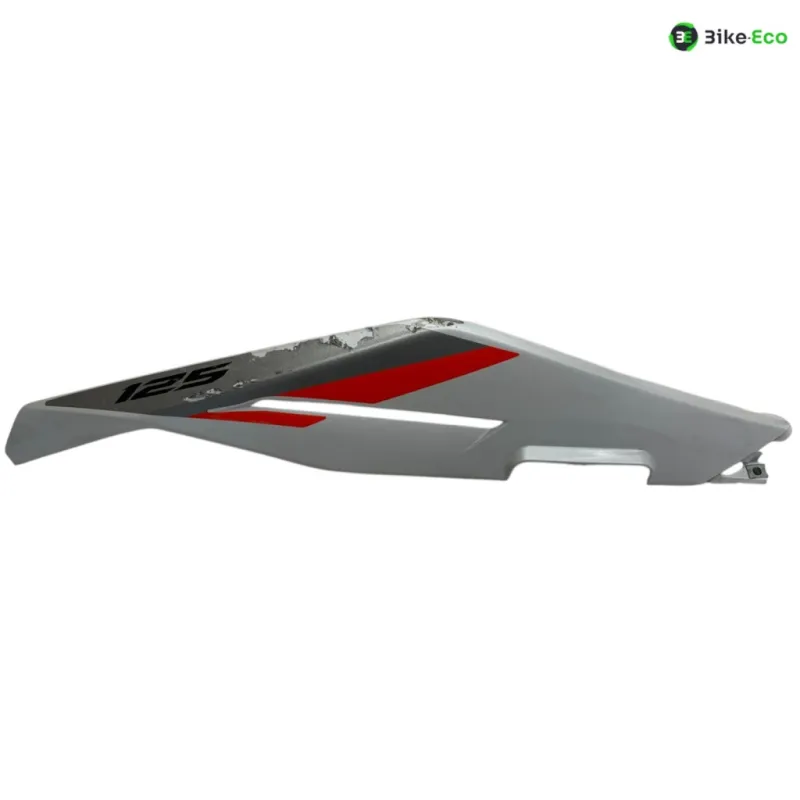 Cache carenage coque arriere droit APRILIA TUONO 125 2021-2024