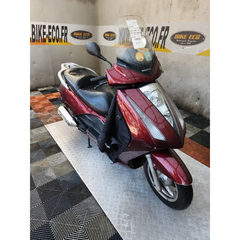 HONDA FES 125 PANTHEON
