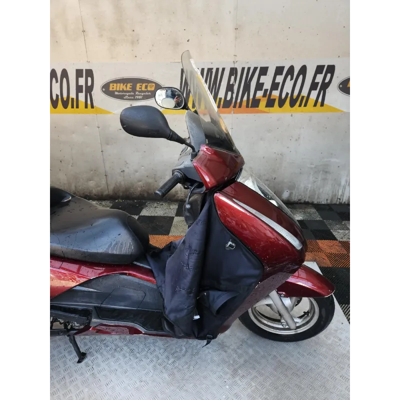 HONDA FES 125 PANTHEON