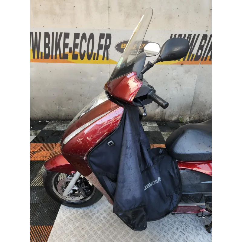 HONDA FES 125 PANTHEON