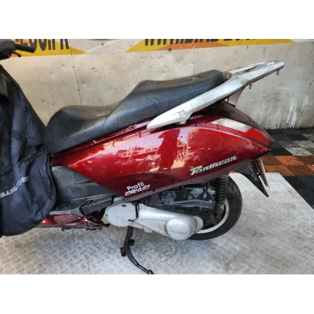 HONDA FES 125 PANTHEON