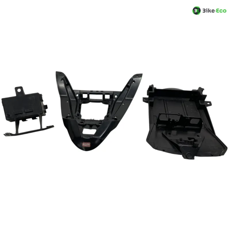 Passage de roue APRILIA TUONO 125 2021-2024