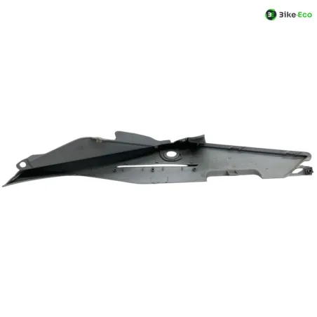 Cache carenage coque arriere gauche APRILIA TUONO 125 2021-2024
