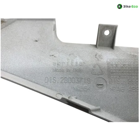 Cache carenage coque arriere gauche APRILIA TUONO 125 2021-2024