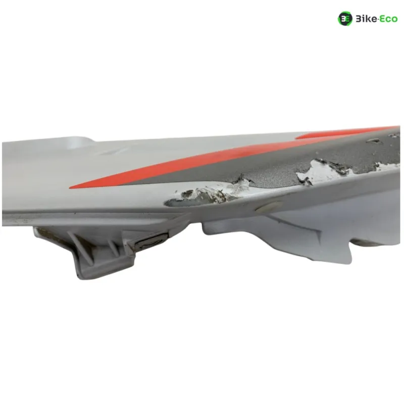 Cache carenage coque arriere droit APRILIA TUONO 125 2021-2024