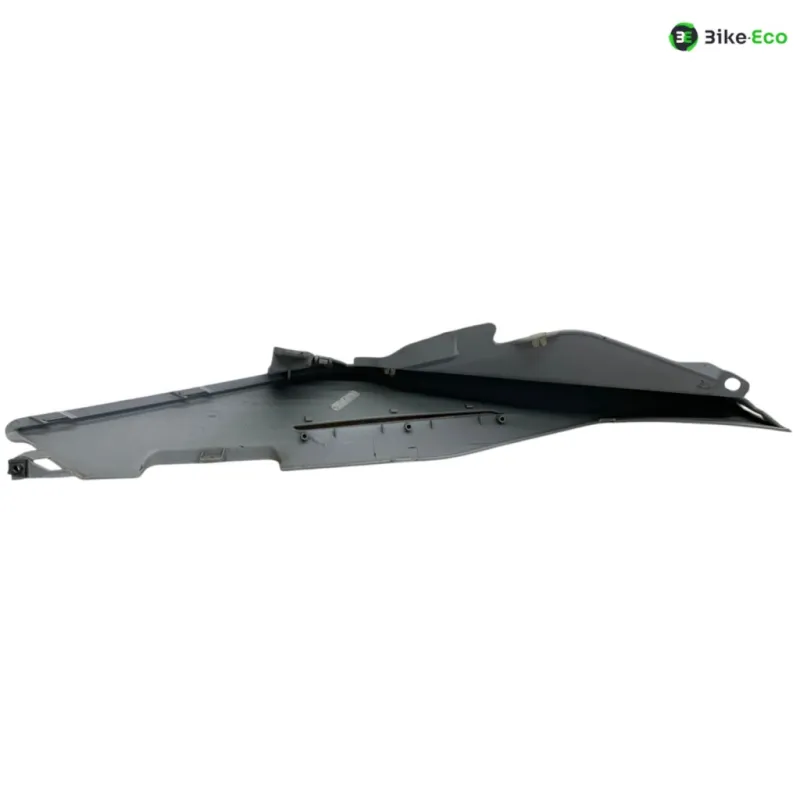 Cache carenage coque arriere droit APRILIA TUONO 125 2021-2024