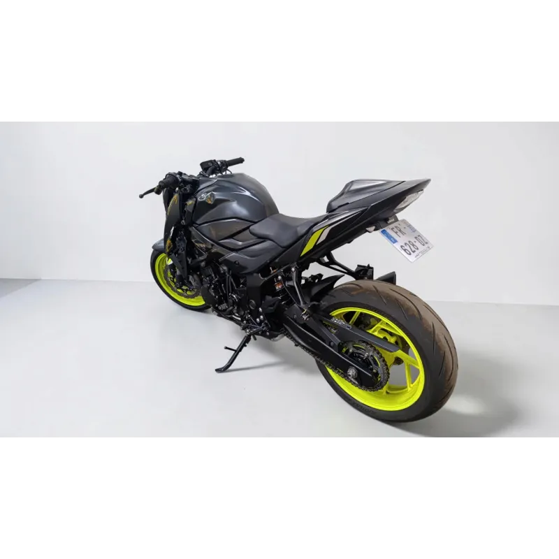 SUZUKI GSXS 750