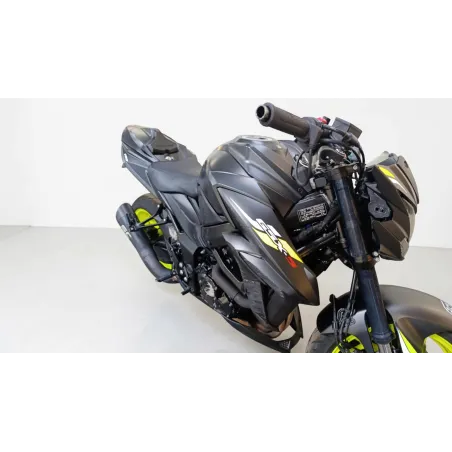 SUZUKI GSXS 750