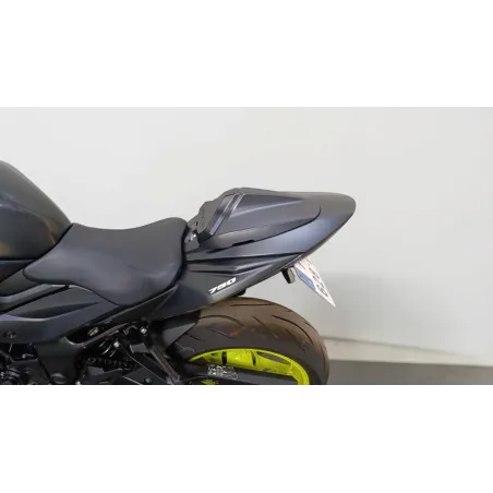SUZUKI GSXS 750