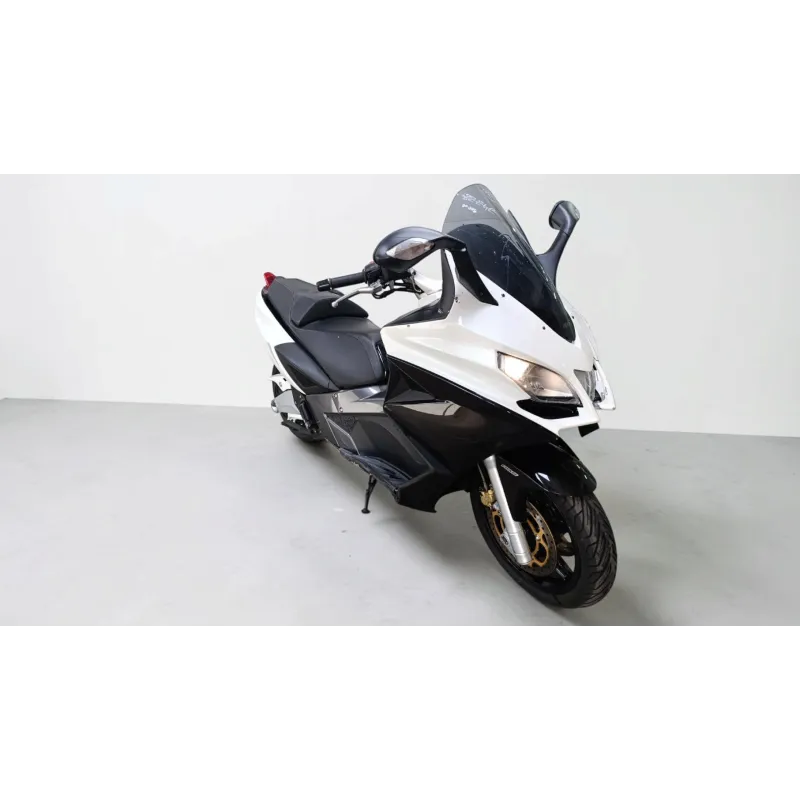 APRILIA SRV 850