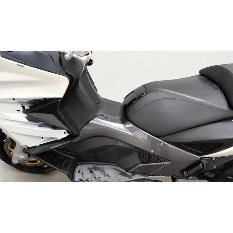 APRILIA SRV 850