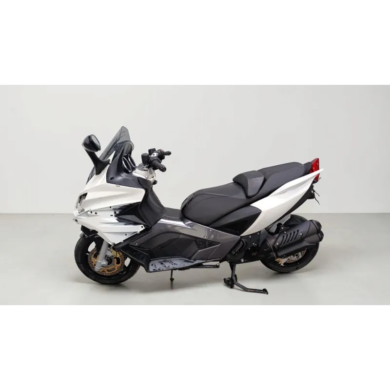 APRILIA SRV 850