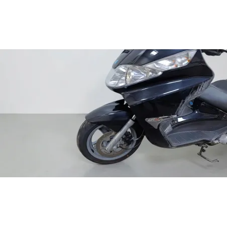 PIAGGIO X8 200