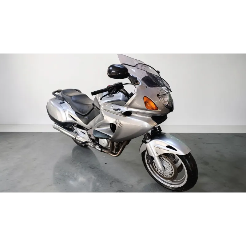 HONDA DEAUVILLE 650
