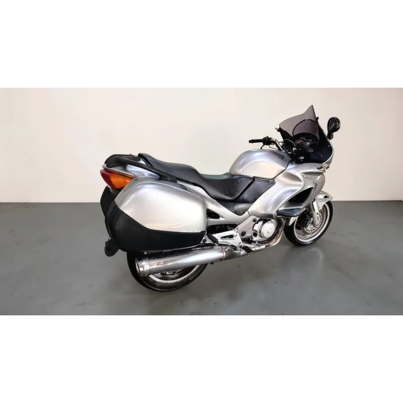 HONDA DEAUVILLE 650