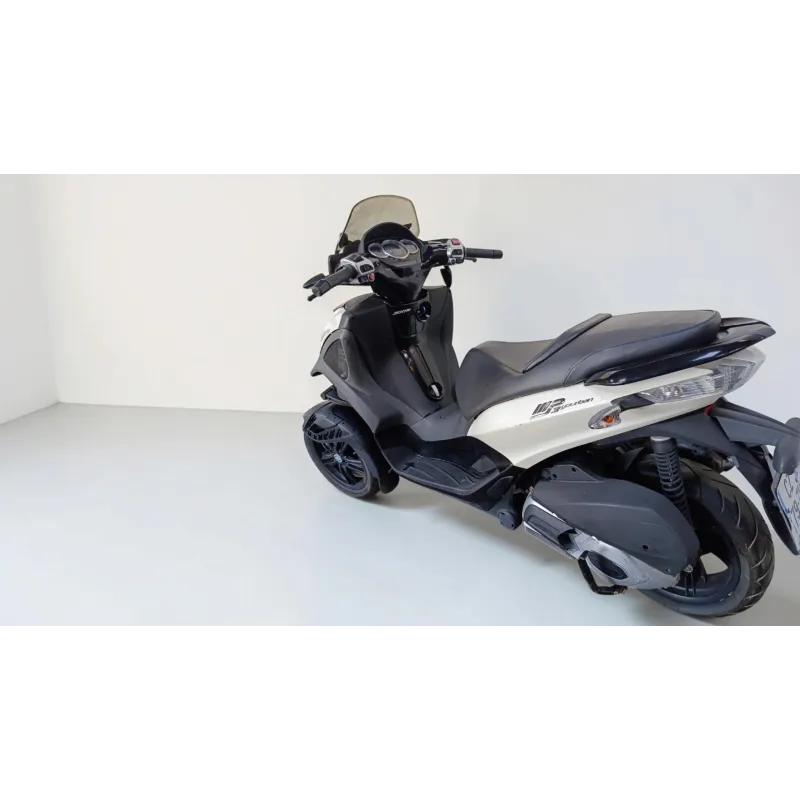 PIAGGIO YOURBAN 300