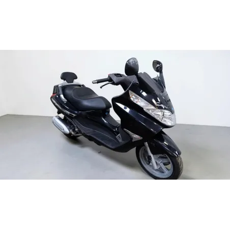 PIAGGIO X8 200
