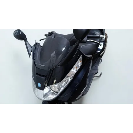 PIAGGIO X8 200