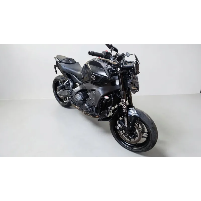 YAMAHA MT-09