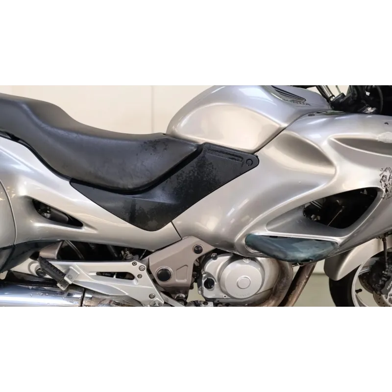 HONDA DEAUVILLE 650