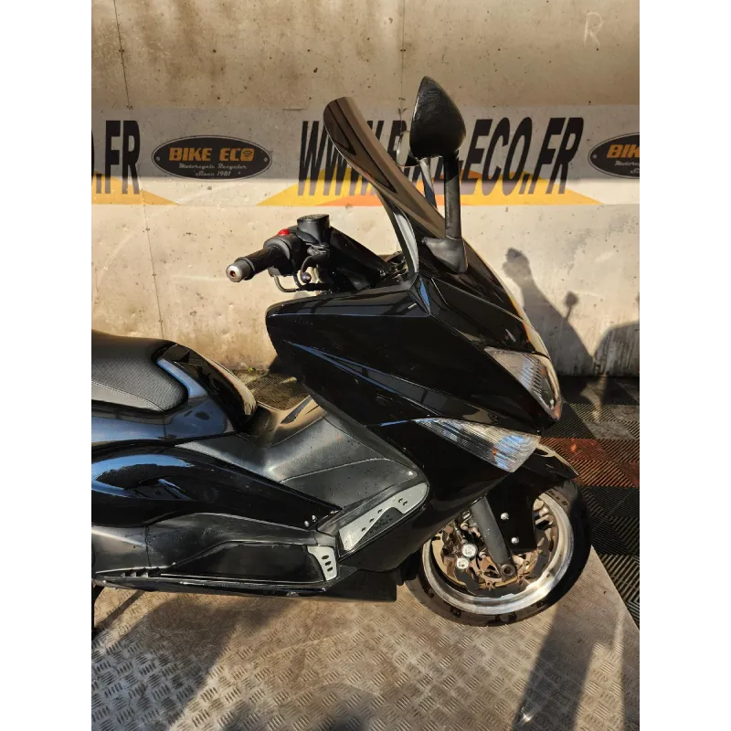 YAMAHA TMAX 500