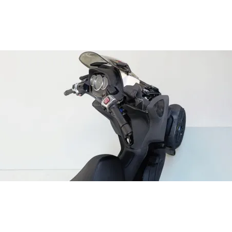 PIAGGIO YOURBAN 300