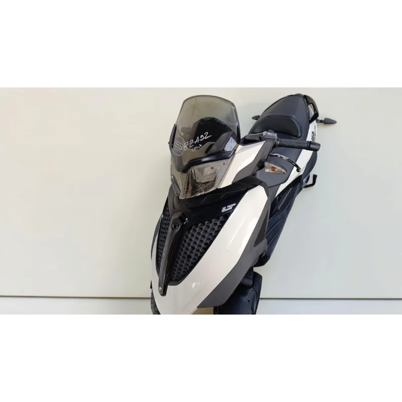 PIAGGIO YOURBAN 300