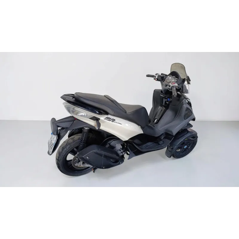 PIAGGIO YOURBAN 300
