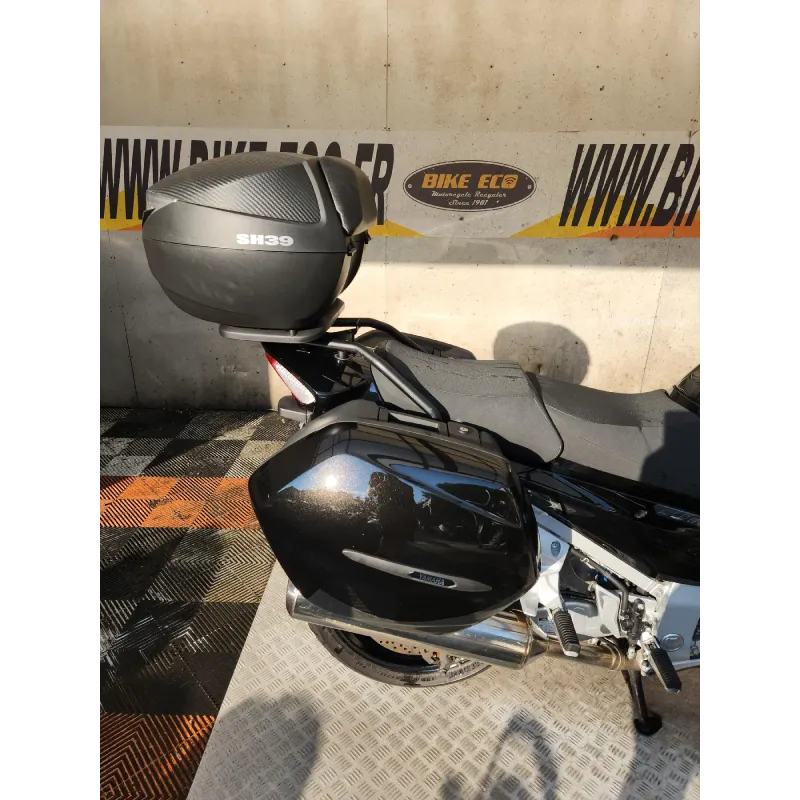 YAMAHA FJR 1300