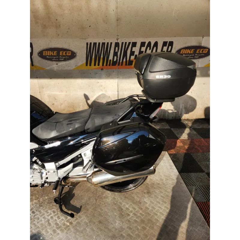 YAMAHA FJR 1300