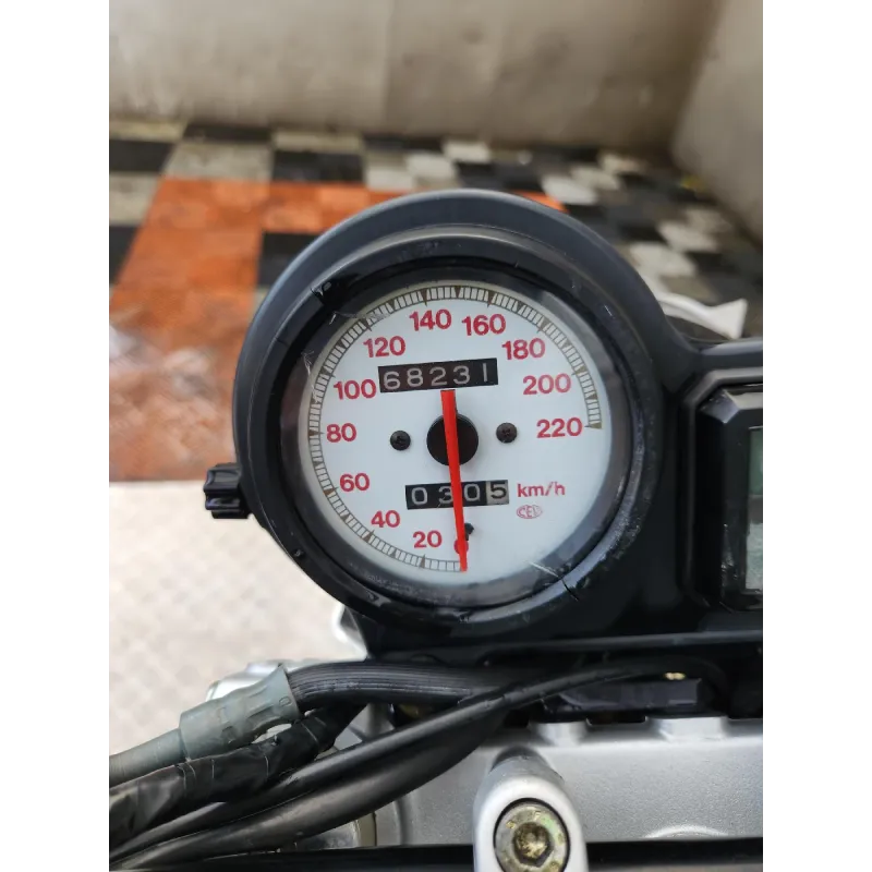 DUCATI 900 MONSTER