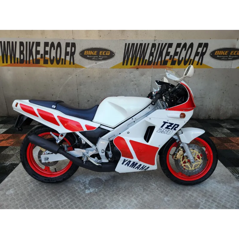YAMAHA TZR 250