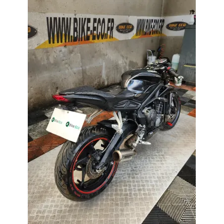 TRIUMPH STREET TRIPLE 660 S