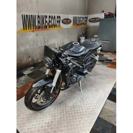 TRIUMPH STREET TRIPLE 660 S