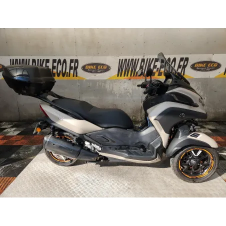 YAMAHA MW 300 TRITY
