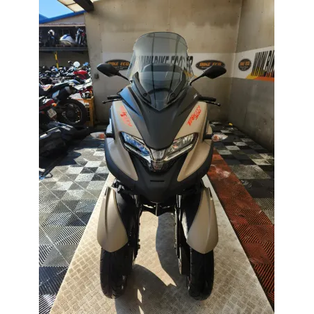 YAMAHA MW 300 TRITY