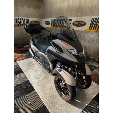 YAMAHA MW 300 TRITY