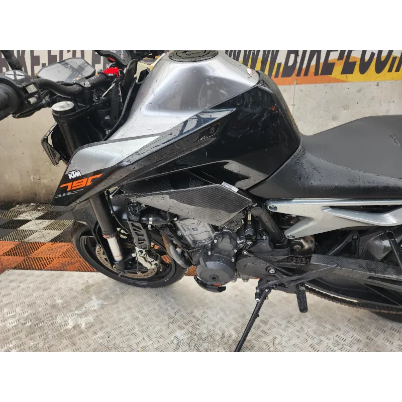 KTM 790 DUKE