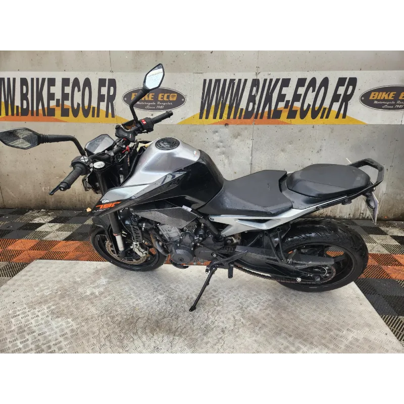 KTM 790 DUKE