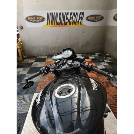 TRIUMPH STREET TRIPLE 660 S