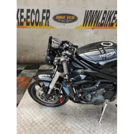TRIUMPH STREET TRIPLE 660 S