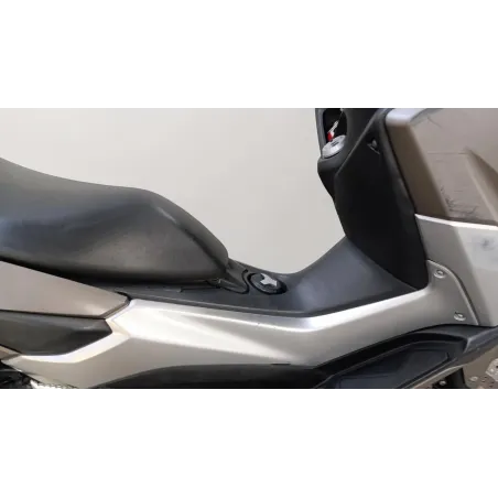 YAMAHA N MAX