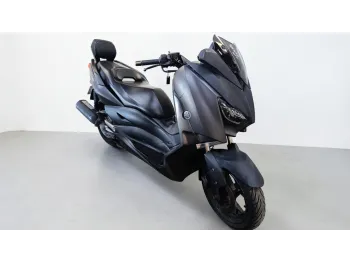 YAMAHA XMAX 125