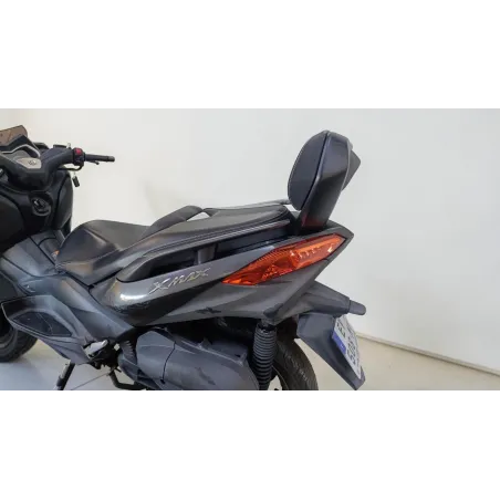 YAMAHA XMAX 125