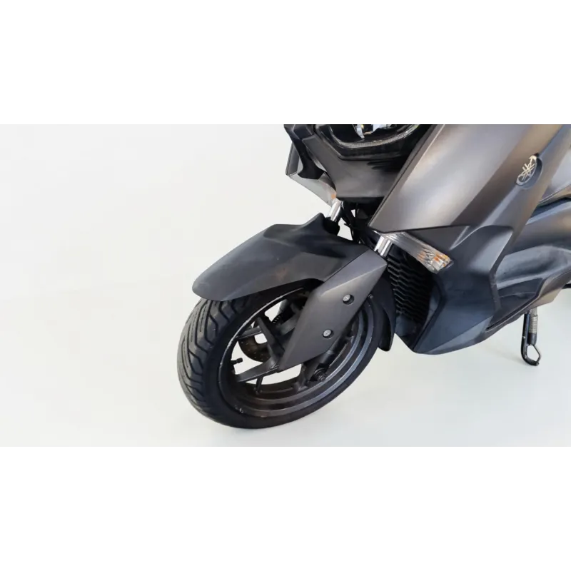 YAMAHA XMAX 125