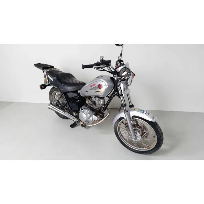 YAMAHA SR 125