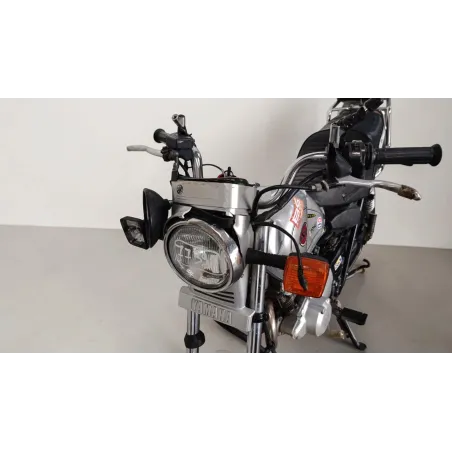YAMAHA SR 125